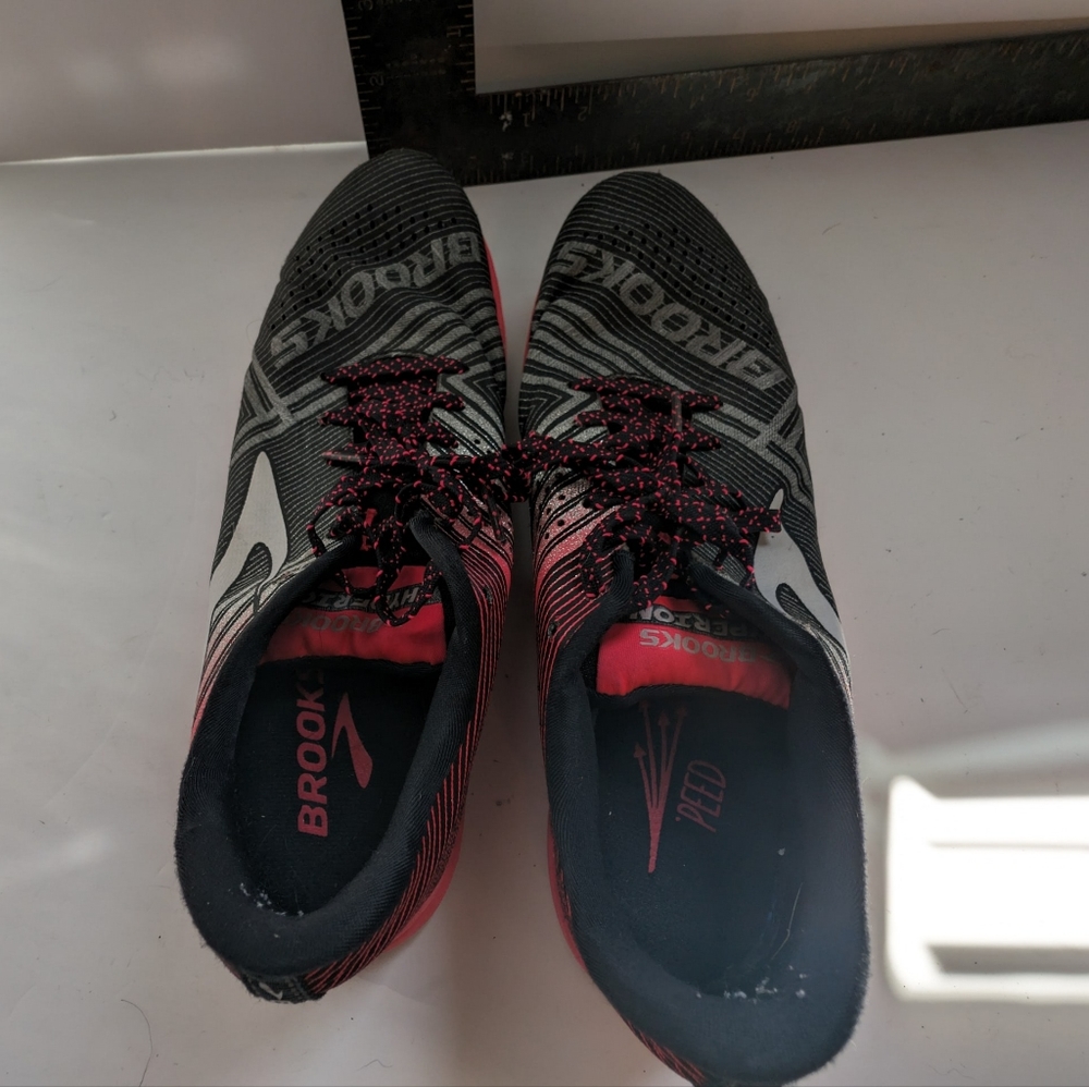 Brooks Hyperion - image 4